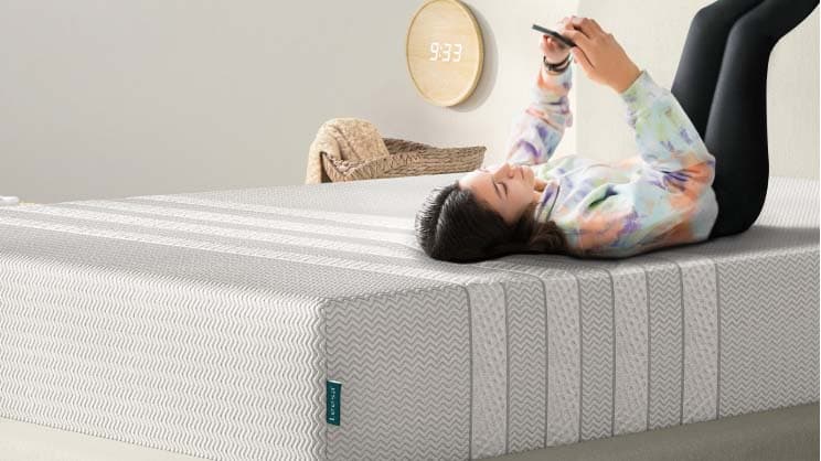 Leesa Youth mattress