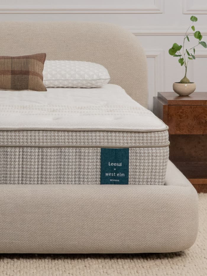 mattress-reserve-closeup-2